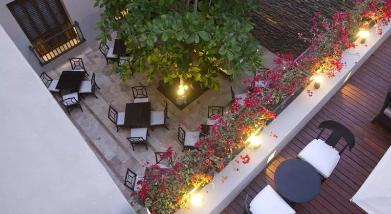 Hotel Bastion Luxury