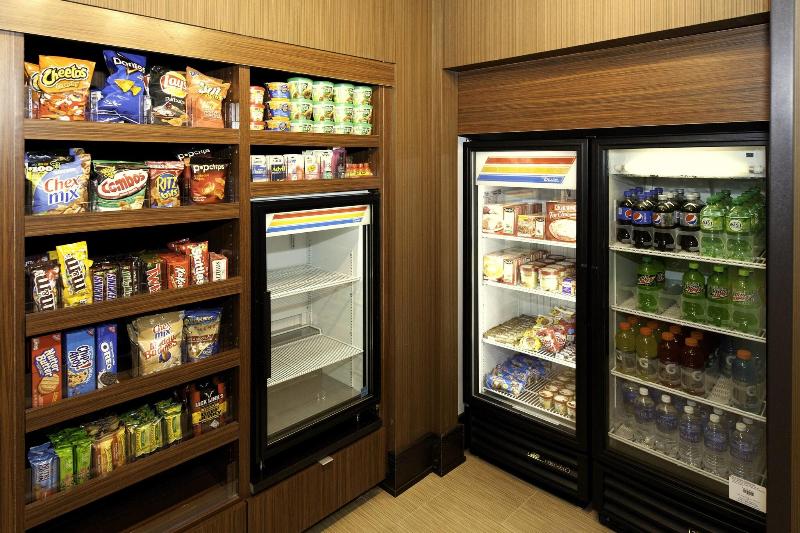 호텔 Fairfield Inn & Suites By Marriott Meridian