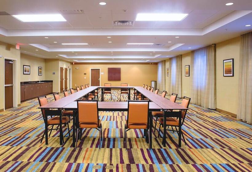 فندق Fairfield Inn & Suites By Marriott Des Moines Urbandale