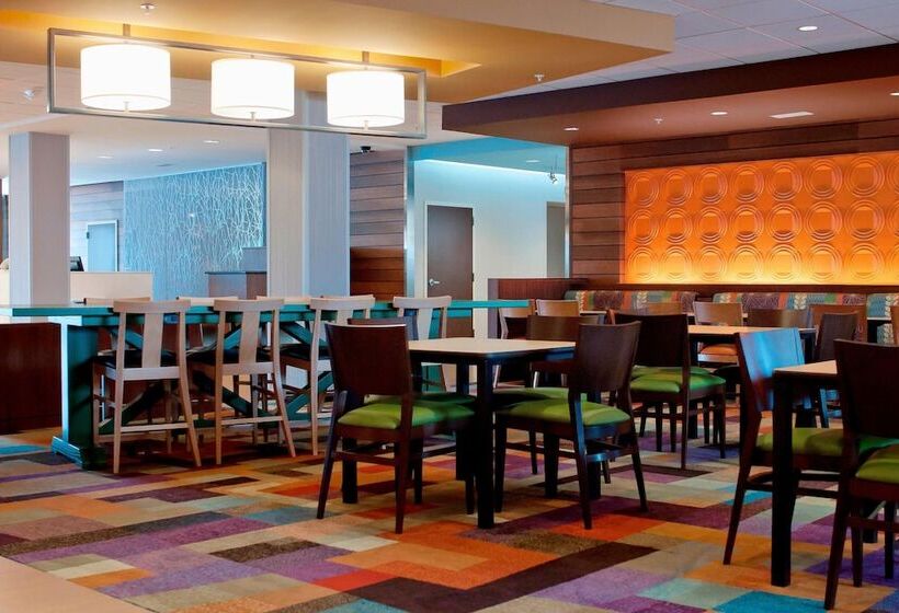 فندق Fairfield Inn & Suites By Marriott Des Moines Urbandale