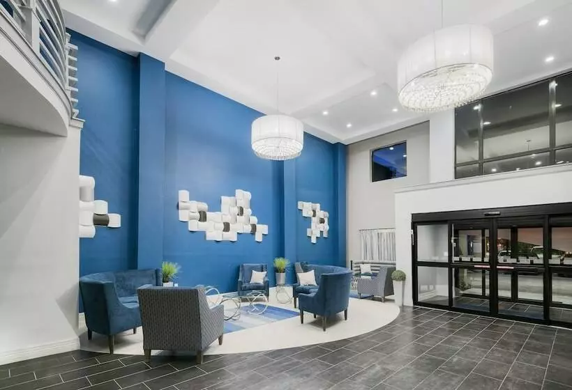 ホテル Holiday Inn Express And Suites Houston North   Iah Area, An Ihg
