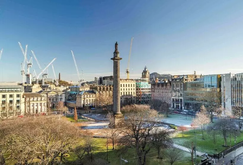 هتل Ibis Styles Edinburgh St Andrew Square