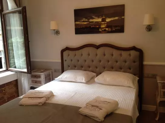 ホテル Konak Suites