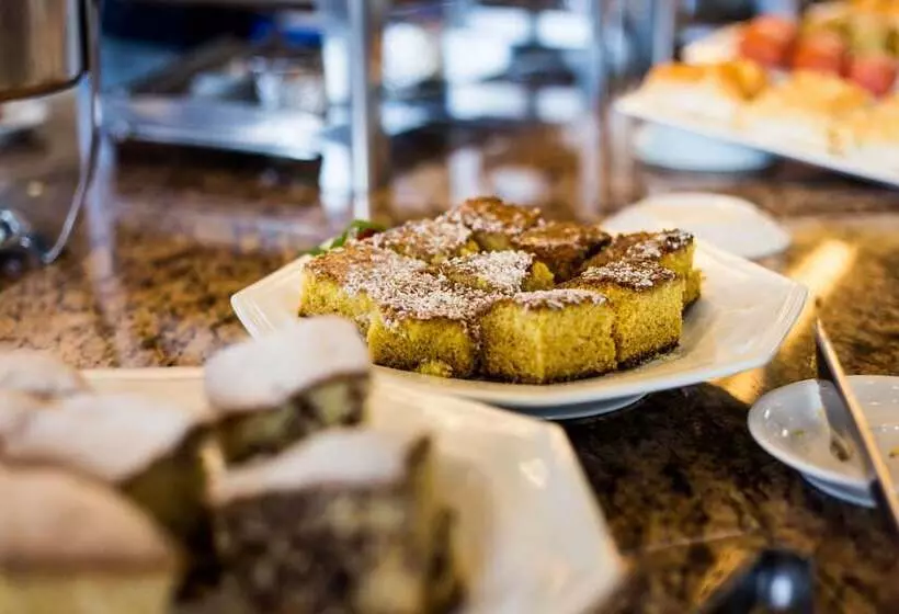 호텔 Master Cosmopolitan Moinhos De Vento