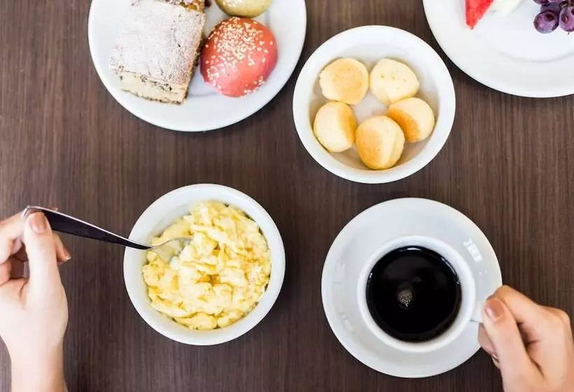 호텔 Master Cosmopolitan Moinhos De Vento