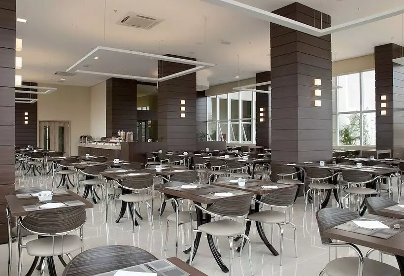 호텔 Master Cosmopolitan Moinhos De Vento