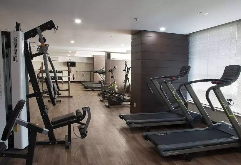 호텔 Master Cosmopolitan Moinhos De Vento