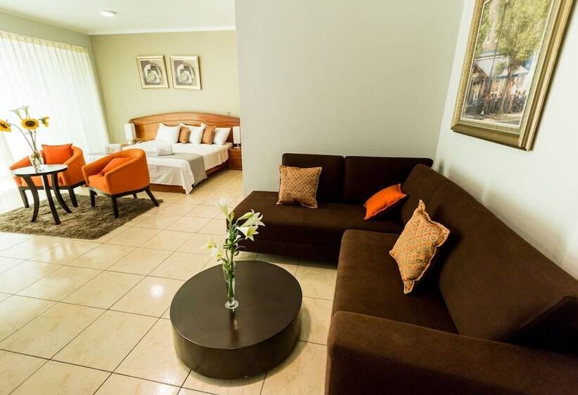 ホテル Rio Cumbaza