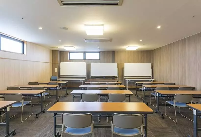 Отель Route Inn Grantia Hanyu Spa Resort