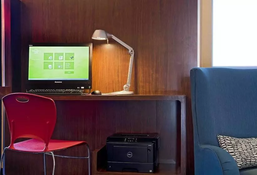 فندق Towneplace Suites By Marriott Dodge City