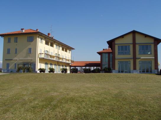Vi. Co. Residence Nel Golf