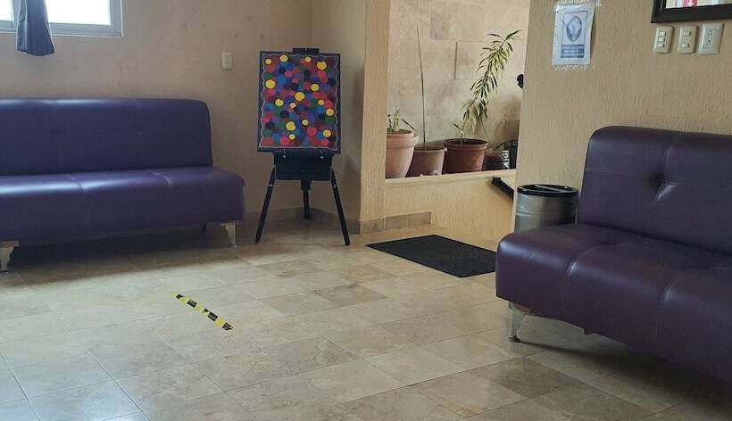 هتل Villa Fontana