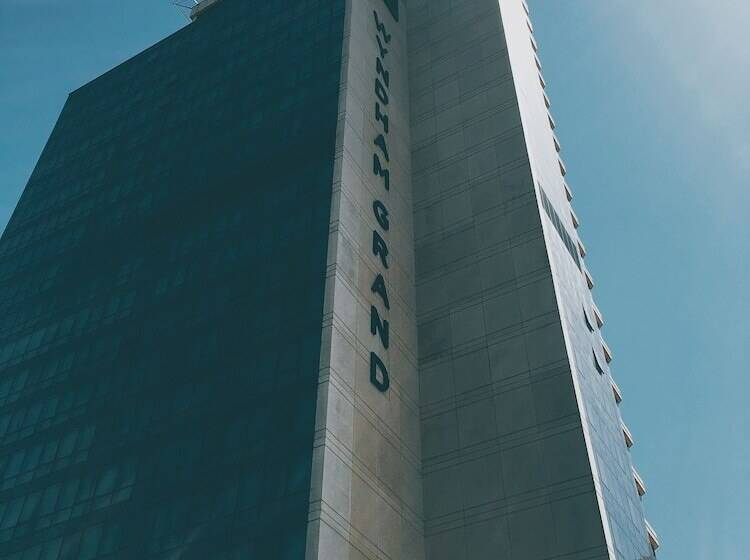 Wyndham Grand Istanbul Levent Hotel & Conference Center