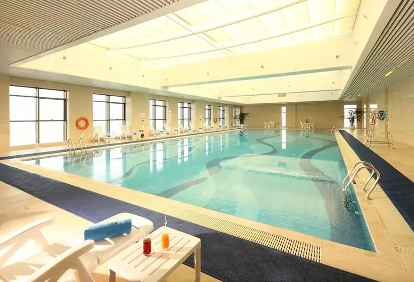 Отель Wyndham Grand Plaza Royale Changsheng Jiangyin