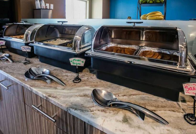 Microtel Inn And Suites Pecos