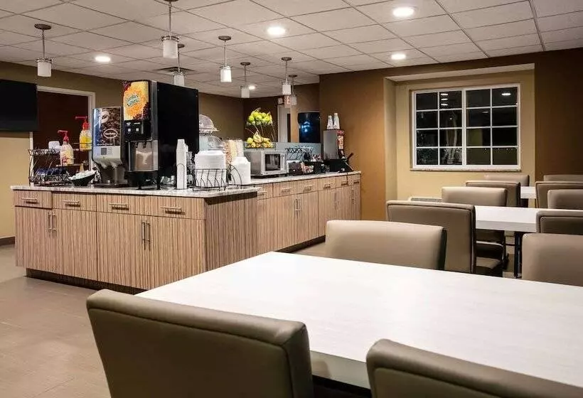 Microtel Inn And Suites Pecos