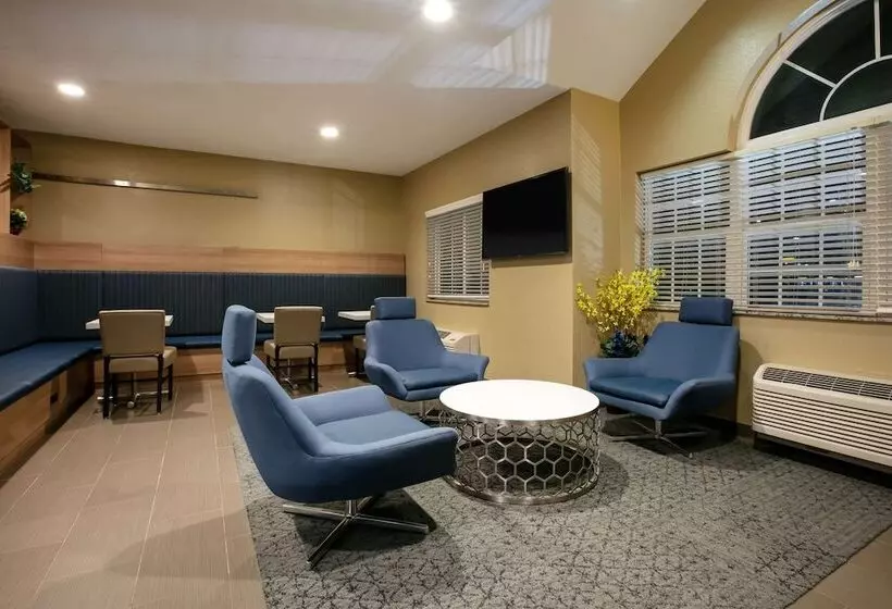 Microtel Inn And Suites Pecos