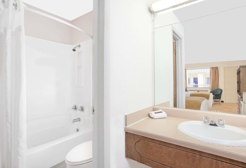 Мотель Knights Inn Crockett