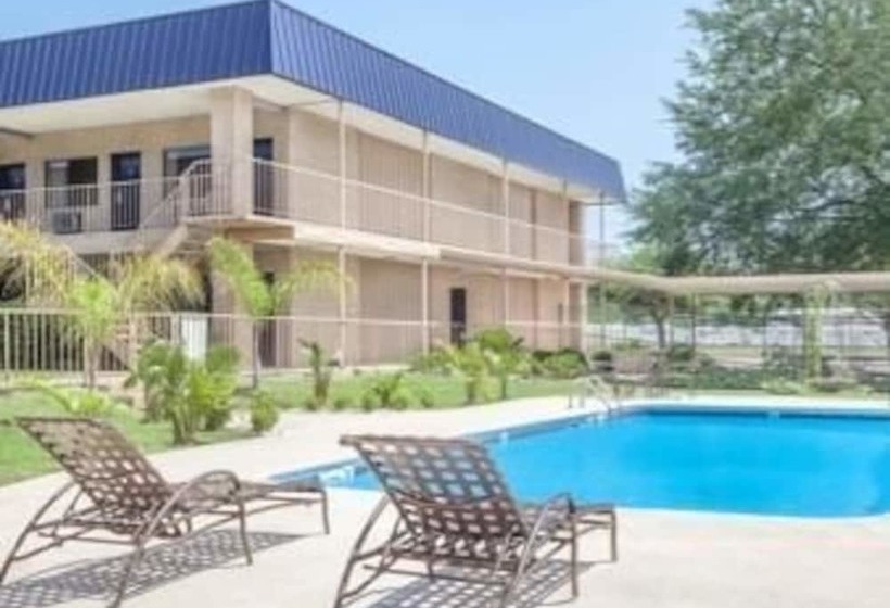 Мотель Knights Inn Crockett