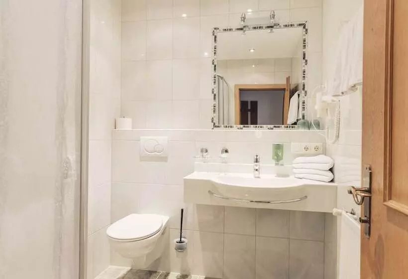 ペンション Gasthof Märzenklamm