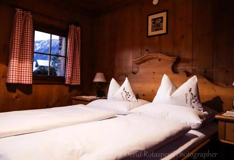 ペンション Gästehaus Leirerhäusl