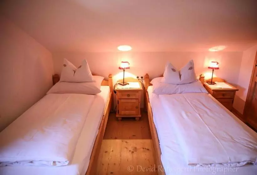 ペンション Gästehaus Leirerhäusl