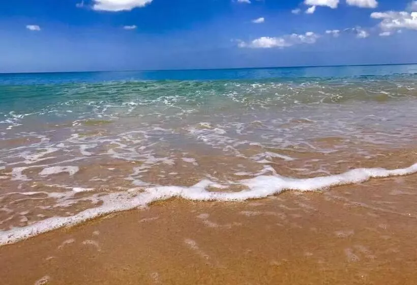 Baan Mai Khao Apartment