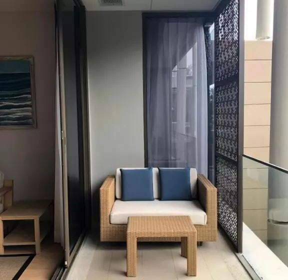 Baan Mai Khao Apartment
