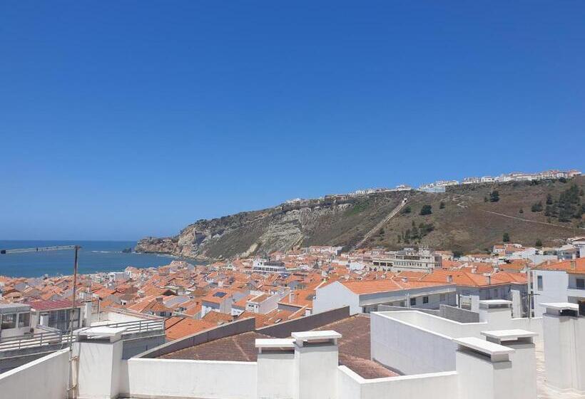 Casa Vó Minda Nazaré Alojamento Local