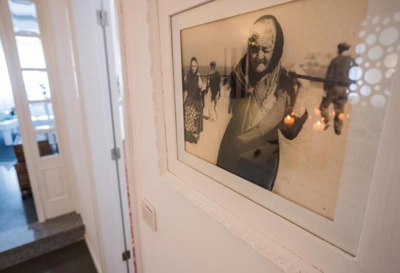 Casa Vó Minda Nazaré Alojamento Local