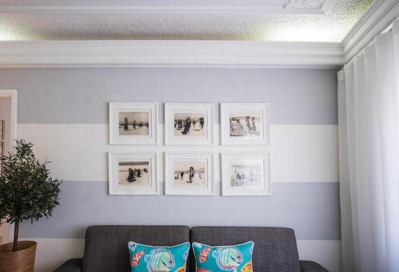 Casa Vó Minda Nazaré Alojamento Local