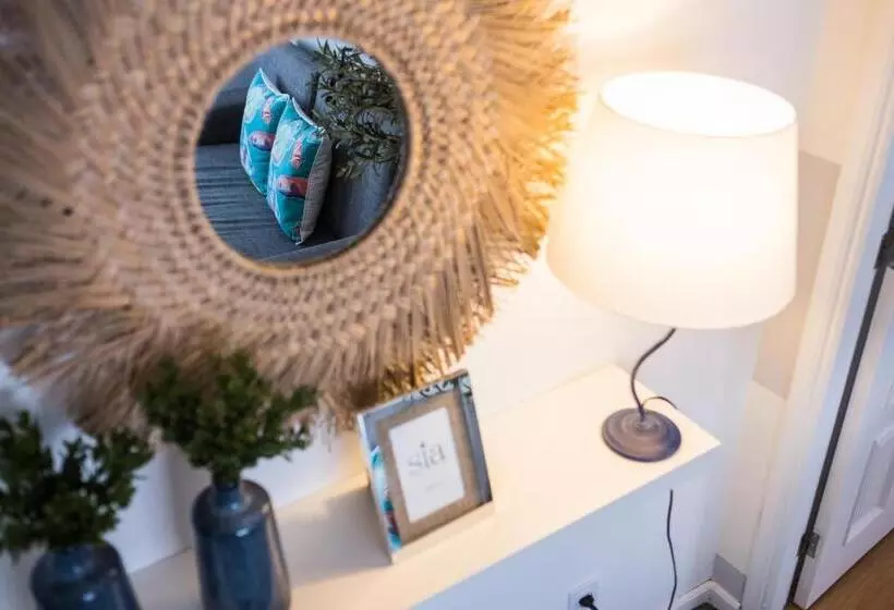 Casa Vó Minda   Nazaré   Alojamento Local