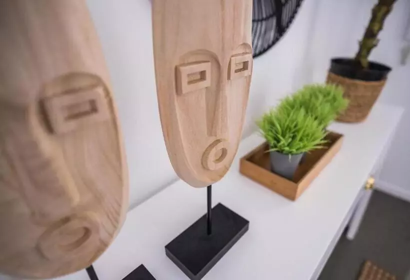 Casa Vó Minda   Nazaré   Alojamento Local