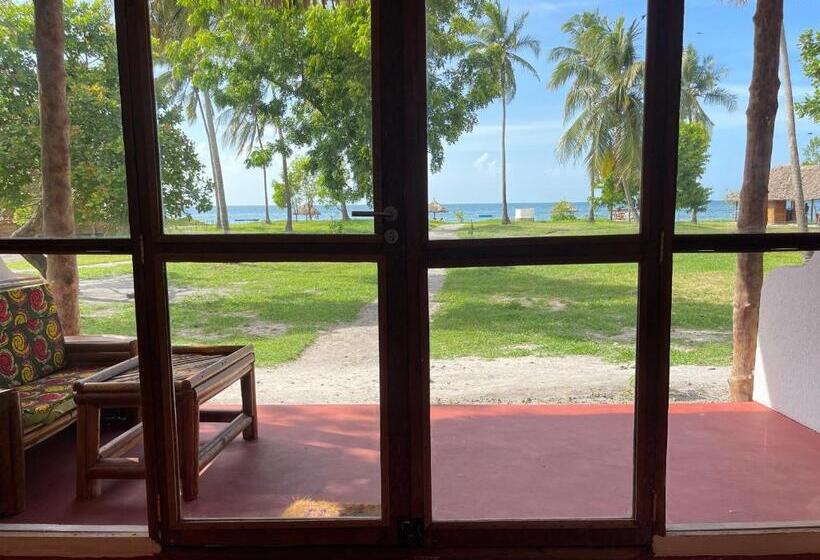 호텔 Maisara Mafia Beach Lodge