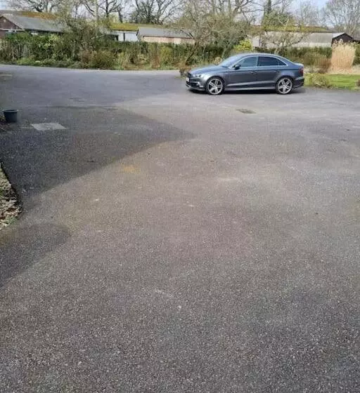 Lovely 2 Bedroom New Forest Apartment On A Farm