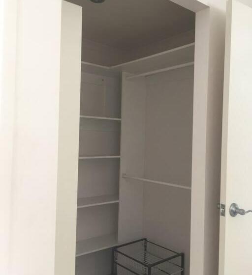 Merivale Stay In South Brisbane Two Beds Two Baths One Parking