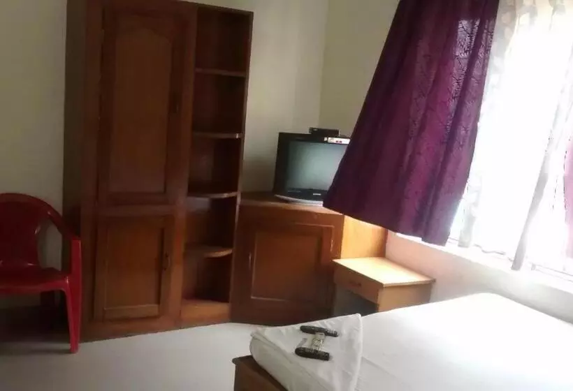 پانسیون Central Saphire Residency Only For Indians