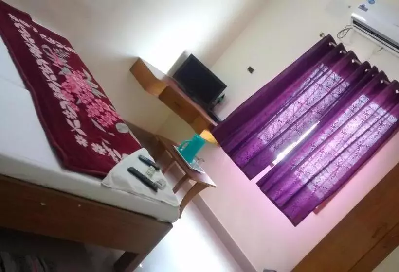 پانسیون Central Saphire Residency Only For Indians