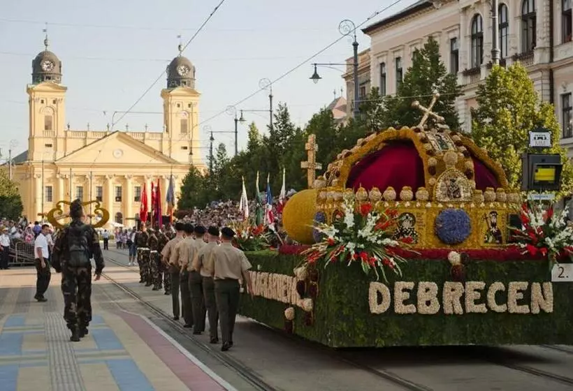 Sára Magánszálláshely Debrecen