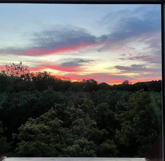 Sára Magánszálláshely Debrecen