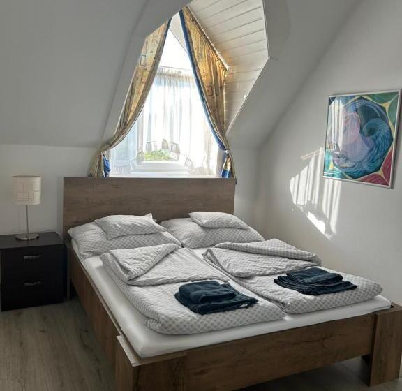 Sára Magánszálláshely Debrecen