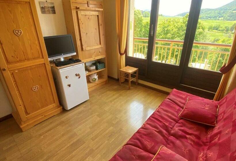 Appartement 2 Pièces Avec Jardin Et Balcon à Villard De Lans, Proche Centre Et Navettes   Fr 1 515 1