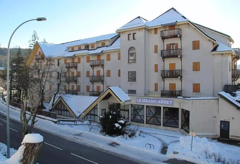 Appartement 2 Pièces Avec Jardin Et Balcon à Villard De Lans, Proche Centre Et Navettes   Fr 1 515 1