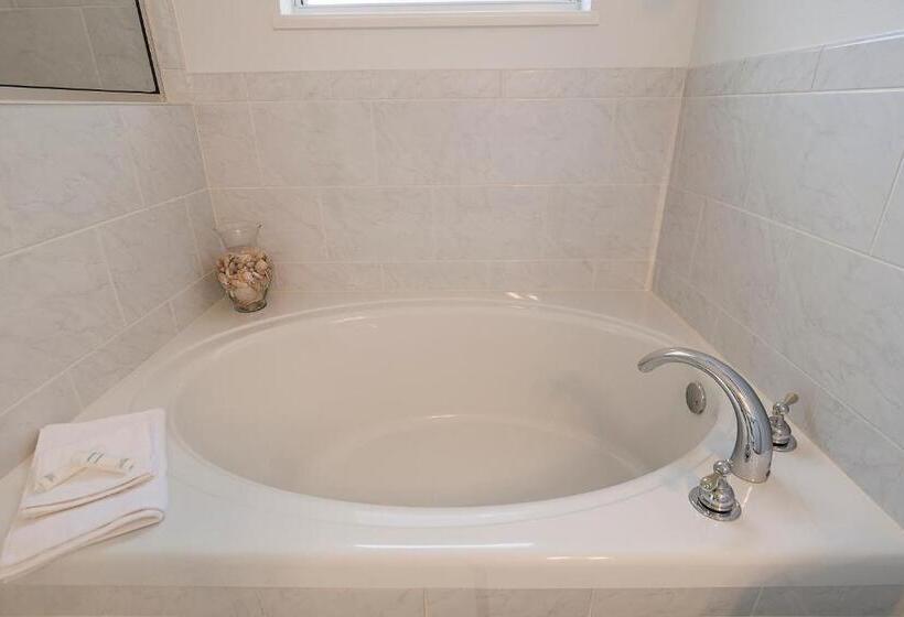 Villa Las Palmas Beautiful Fenced In Pool Home With Spa Sleeps 8