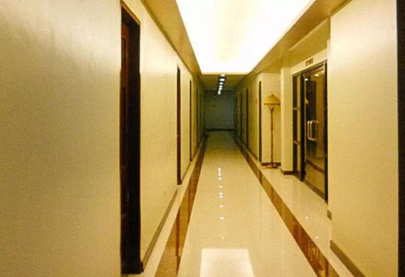 Sky Garden Hotel By Reddoorz