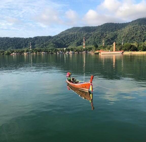 פנסיון Mangrove House Lanta Old Town