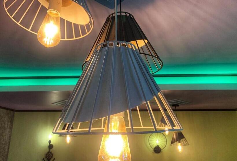 פנסיון Mangrove House Lanta Old Town