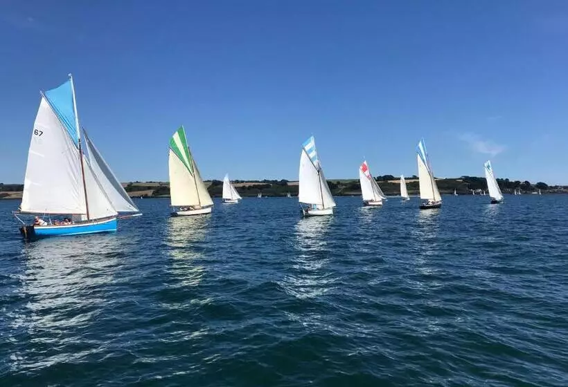 Puffin. Comfortable Annexe Central Falmouth