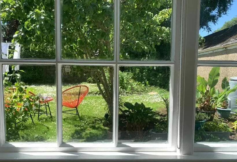 Puffin. Comfortable Annexe Central Falmouth