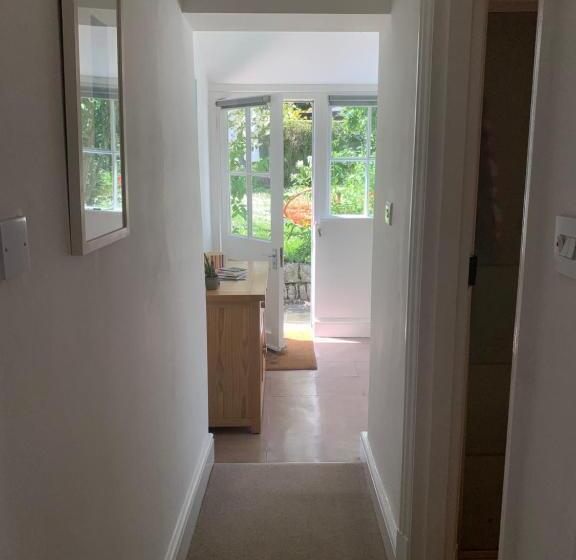 Puffin. Comfortable Annexe Central Falmouth